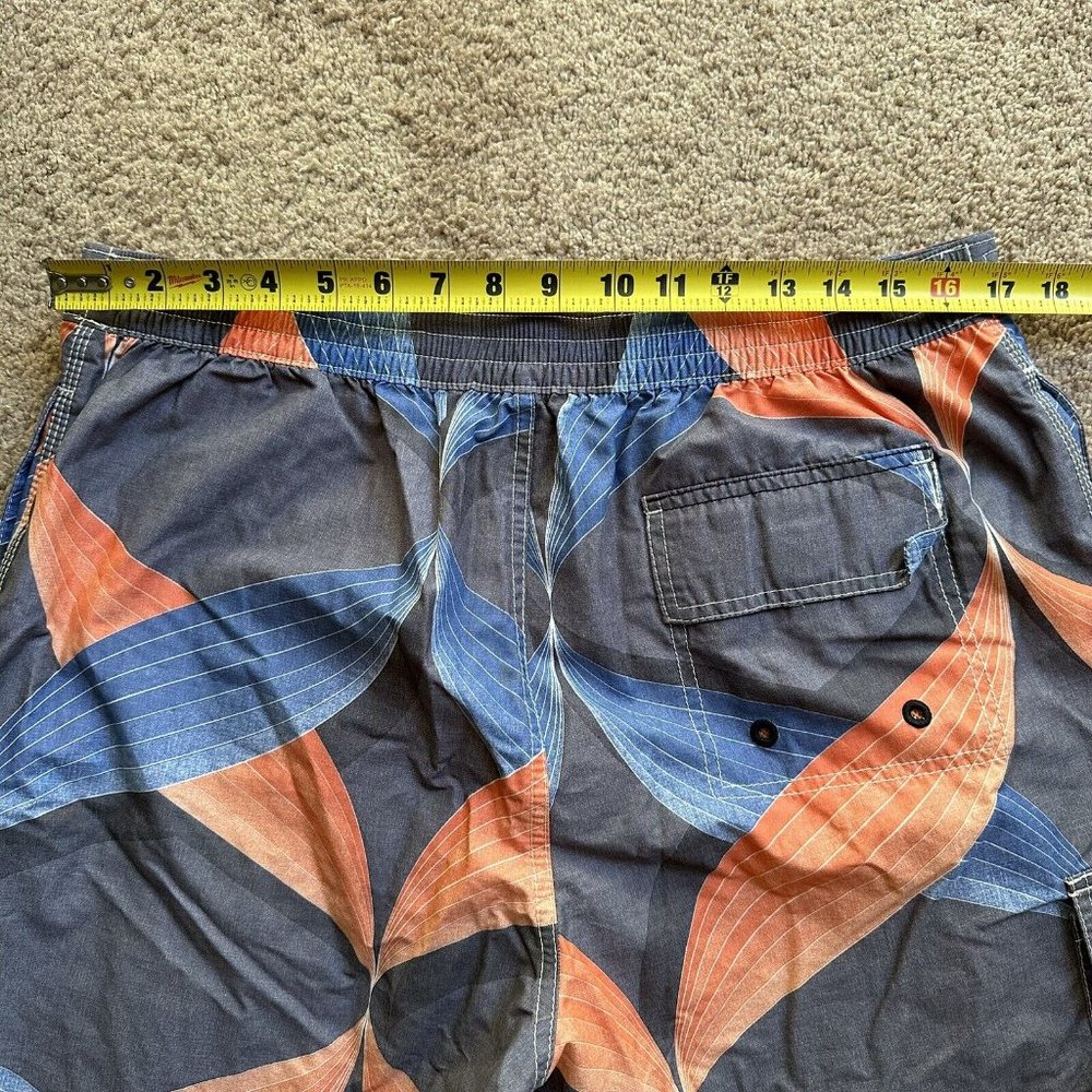 Tommy Bahama Swim Trunks Men's Large 34x8.5 Mesh Lined Board Shorts Drawstring - Picture 5 of 11